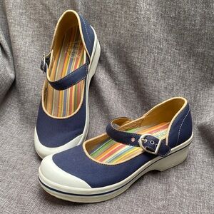Dansko Size 38 Valerie Vegan Mary Jane Clogs Navy Blue Canvas